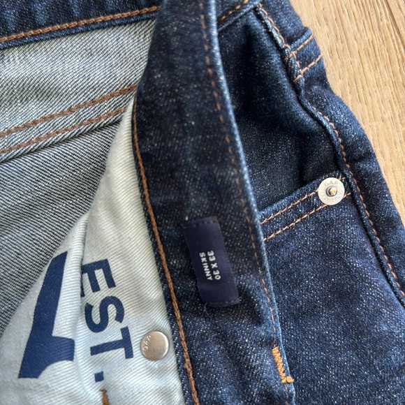 GAP skinny jeans - Picture 2 of 3